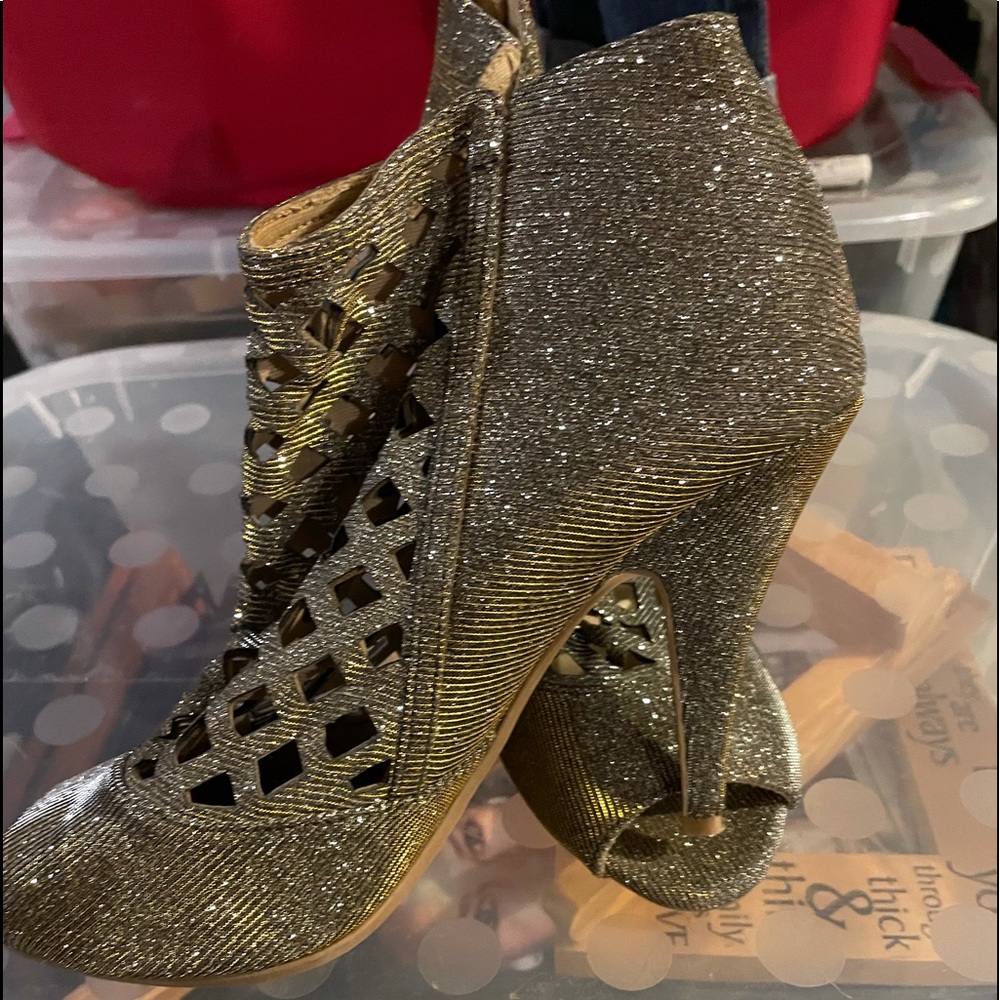 Women’s Heels